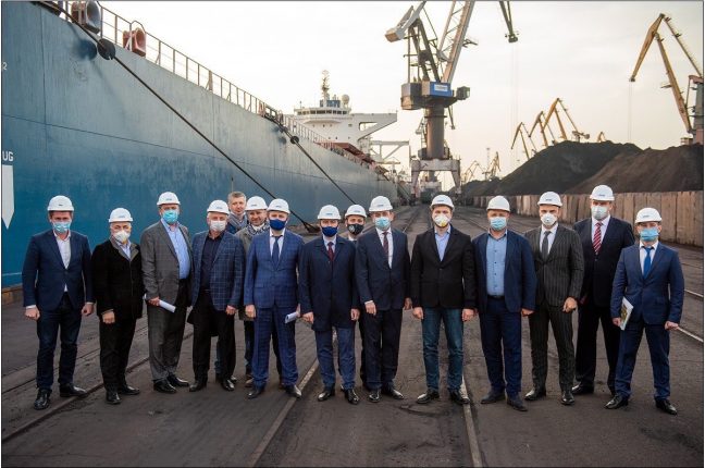 Порт "Южный" посетил министр инфраструктуры Владислав Криклий