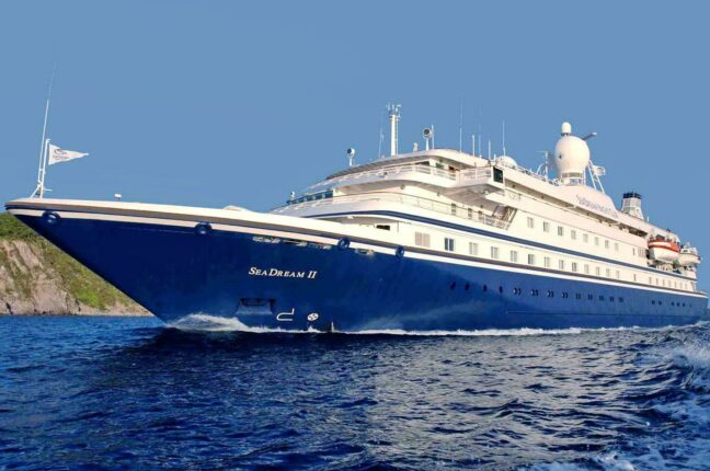 Лайнер Sea Dream II должен пришвартоваться на Морвокзале Одессы 28 сентября