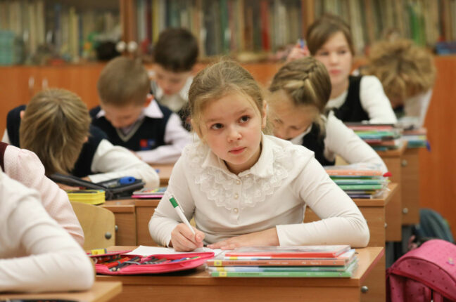 С понедельника почти все школы Одессы будут работать в очном режиме
