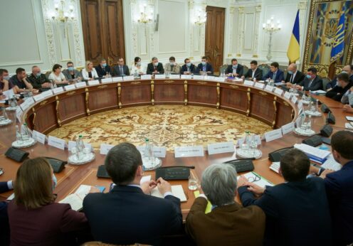 В Украине сразу три министра подали в отставку