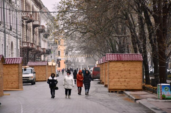 С субботы в центре Одессы восстановят движение транспорта