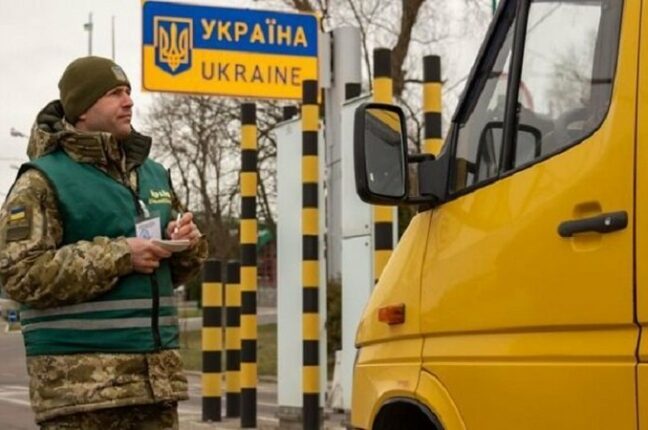 Автомобилям с номерами ПМР временно разрешен въезд в Украину