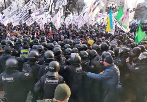 в Киеве второй день протестуют предприниматели