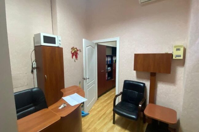 В центре Одессы предлагают арендовать за одну гривну в месяц офис