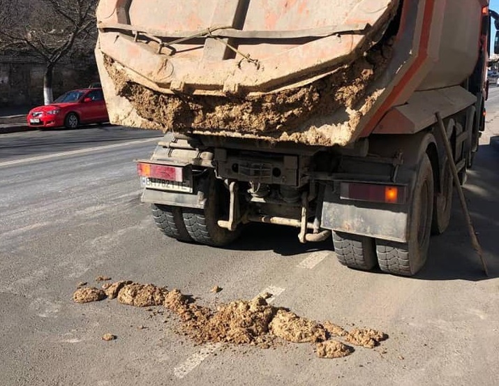 в Одессе оштрафовали водителя грузовика