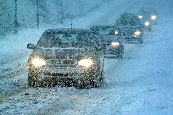 На дороги Одесской области выехала спецтехника: прогнозируют снег и гололедицу