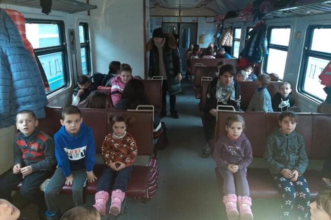 Из Одесской области эвакуировали детей-сирот