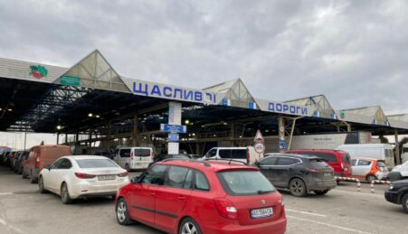 За сутки 18 тысяч украинцев вернулись в страну