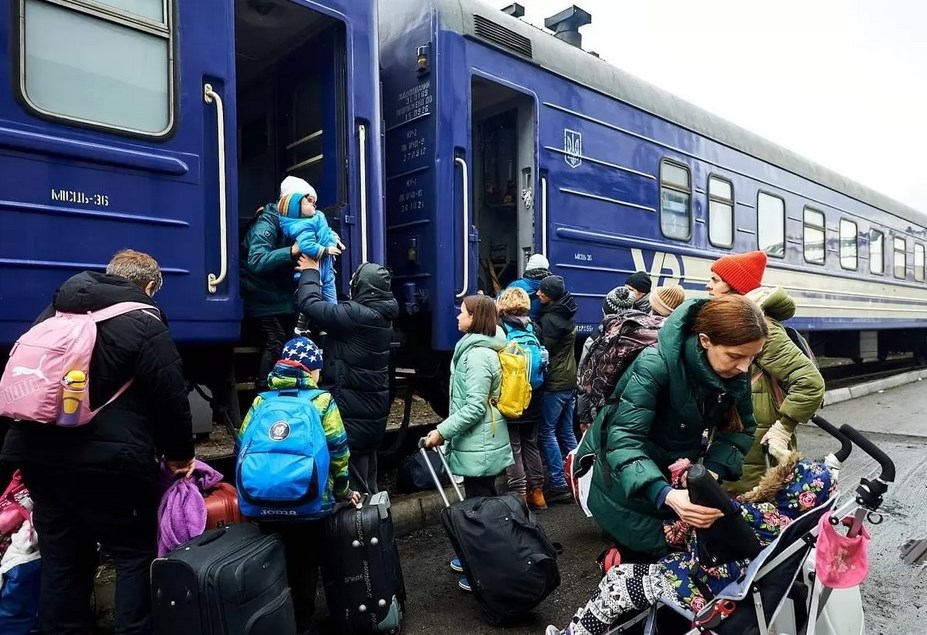 Укрзалізниця меняет эвакуационный маршрут из Одессы в Румынию