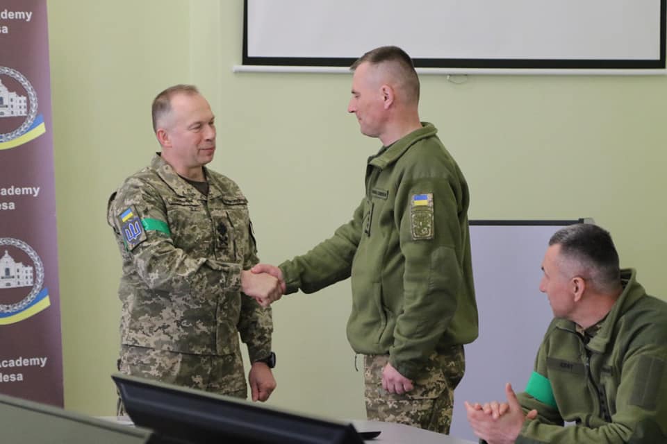 В Одессе командующий Сухопутными войсками представил нового начальника Военной академии
