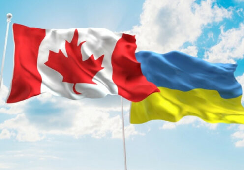 Украинским беженцам упростили въезд в Канаду