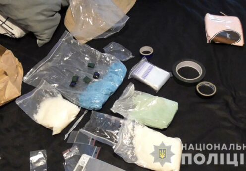 В Одессе полицейские изъяли у 38-летней горожанки почти килограмм психотропов «Альфа-PVP»