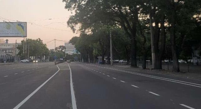 В Одессе обновили велосипедные полосы возле железнодорожного вокзала