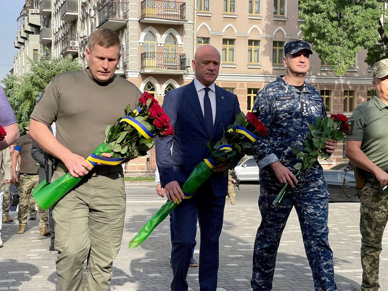 У День Незалежності України в Одесі поклали квіти до пам’ятника Шевченку