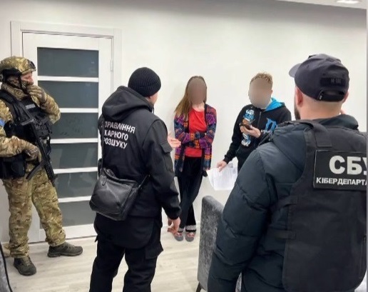 На Одещині викрили шахраїв, які від імені керівників ОВА збирали гроші для військових
