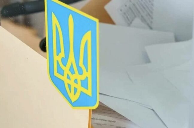 Українці проти виборів під час війни