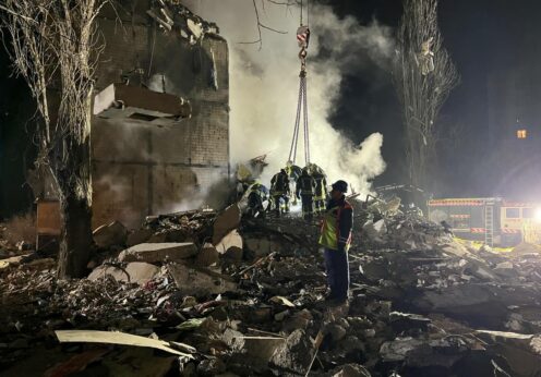 атака Одеса БПЛА будинок пожежа руйнування завали жертви поранені війна удар