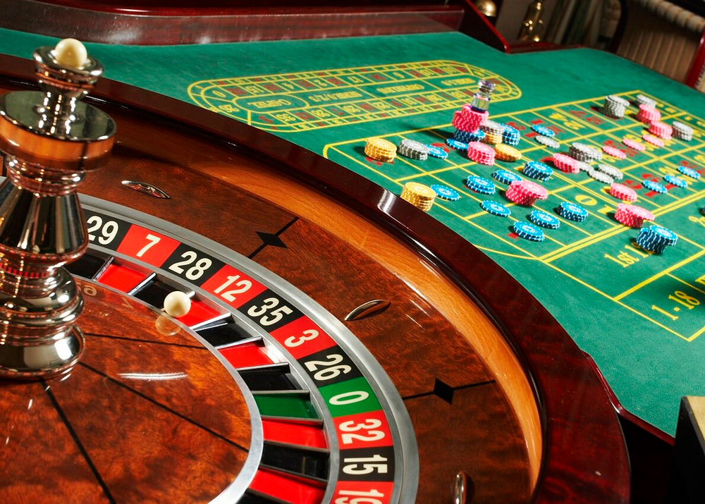 20 квітня, Зеленский, Зеленский запретил казино, Зеленський ввів у дію рішення щодо обмеження азартних ігор, казино, ограничения азартных игр
