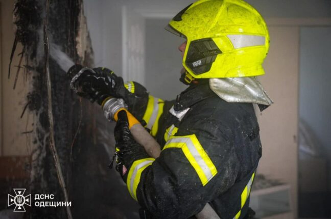 27 апреля, 27 квітня, ГСЧС, Одеса новини, Одесса новости, пожар в Одессе, пожар на Дерибасовской, пожар Одесса, пожежа в Одесі, пожежа на Дерибасівській